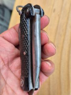 3 3/4" British WWII Army Marlin Spike Pocket Knife