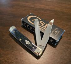2023 Case XX Purple Bone Barnboard Jig Trapper 