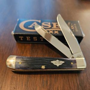 2023 Case XX Purple Bone Barnboard Jig Trapper 