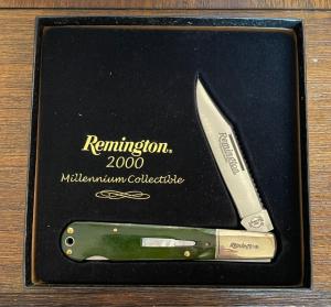 Remington 2000 Green BN Bullet knife with MOP shield