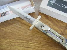 Hubertus The Guardian Knife Solingen, Germany Very Rare Big Horn Edition Swing Guard UNUSED W/Box