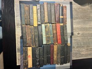 37 vintage razor boxes
