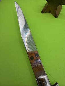 Vintage 15” Manual Italian Stiletto