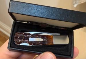 VTGCattaraugus CM-11 Folding Pocket Knife Japan Jigged Brown Handle Lockback