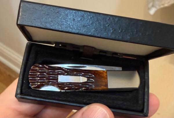 VTG.Cattaraugus CM-11 Folding Pocket Knife Japan Jigged Brown Handle Lockback VTG.Cattaraugus CM-11 Folding Pocket Knife Japan Jigged Brown Handle Lockback