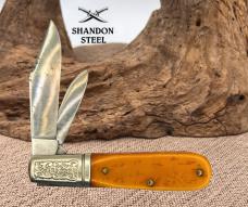 USA SCHRADE 206 BARLOW Orange POCKET KNIFE  USA  CARBON STEEL  TWO  BLADES (179)