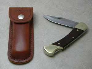 Schrade  USA LB7 Uncle Henry Bear Paw Lockback Knife amp Pouch