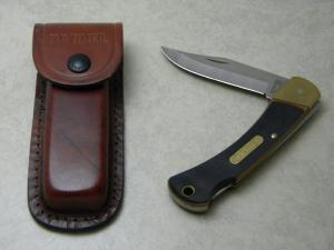 Schrade  USA 6OT Old Timer Golden Bear Lockback Knife amp Pouch