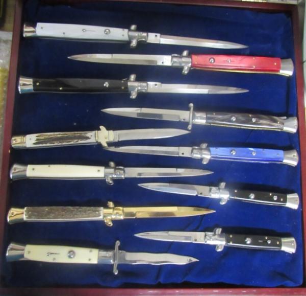 Vintage Wooden Knife Display Case Shadow Box – Glass Top Lid with Blue Felt Lining