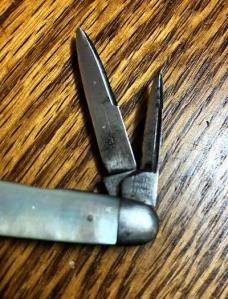 BOKER CO.'S IMPROVED PEARL WHITTLER