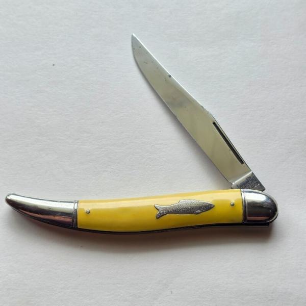 Vintage Imperial USA Toothpick Pocket Knife Yellow Fish Shield Single Blade 5" Vintage Imperial USA Toothpick Pocket Knife Yellow Fish Shield Single Blade 5"
