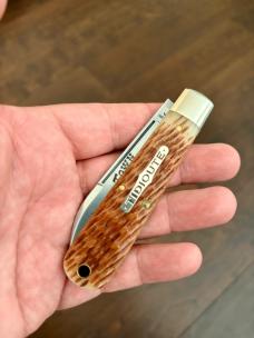 Great Eastern Cutlery 86 Rivertown Jack Antique Amber Jig Bone Knife GEC 862125
