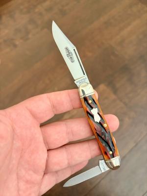 Great Eastern Cutlery 66 Amber Worm Groove India Bone Satin GEC 661225 Knife