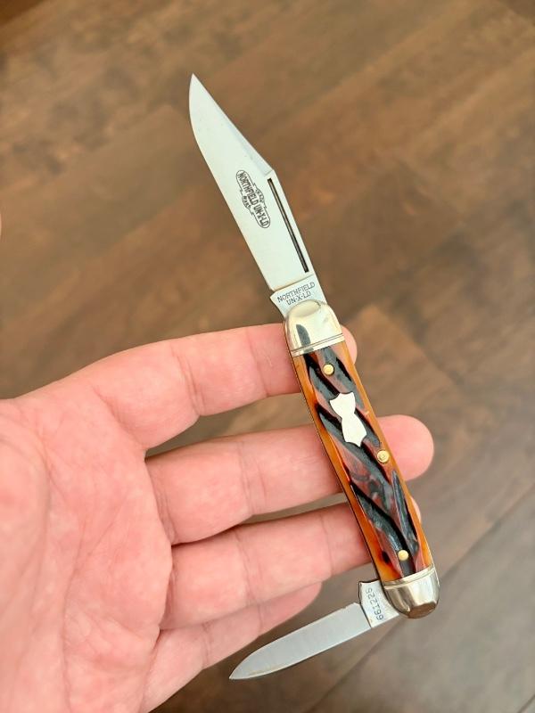 Great Eastern Cutlery 66 Amber Worm Groove India Bone Satin GEC 661225 Knife Great Eastern Cutlery 66 Amber Worm Groove India Bone Satin GEC 661225 Knife