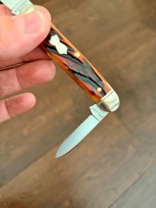 Great Eastern Cutlery 66 Amber Worm Groove India Bone Satin GEC 661225 Knife