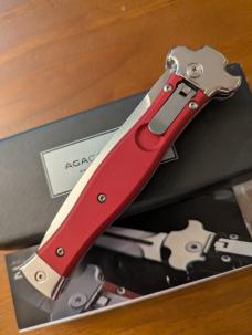 NIB AGA CAMPOLIN ZERO RED COLORED ALUMINUM, POLISHED DAGGER BLADE & BOLSTERS