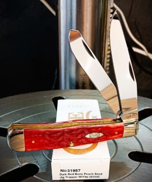 2025 Case XX 6254C Trapper WClip Dark Red Bone Peach Seed Jig Carbon Steel