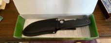 Remington Sportsman Non-Slip Fixed Skinner 4-1/4" Blade, Rubber Handle - R11503