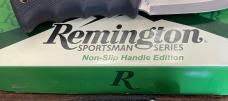 Remington Sportsman Non-Slip Fixed Skinner 4-1/4" Blade, Rubber Handle - R11503