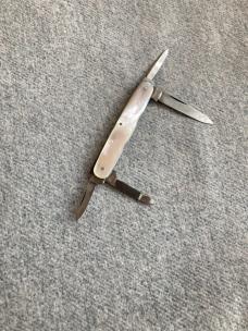 Vintage SPECTACULAR! O-V-B, HIBBARD SPENCER BARTLETT, Etched, "DeLuxe", 4-Blade, MOP Pocket Knife