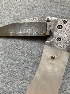 Vintage BRAD DUNCAN, Full-Dress Whiplash Pattern, Mother-of-Pearl Handle, Damascus Custom Knife