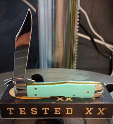 2026 Case XX Cheetah Cub 1011 1/2L Seafoam Green G-10 Smooth - Stainless Blade