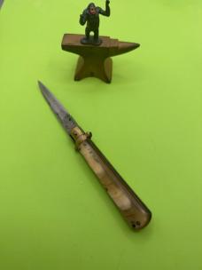 1930’s Frosolone Stiletto