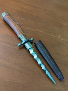 1960'S GERMAN LATAMA KRIS DOUBLE EDGED STAG DAGGER 22CM/8.75 INCH WITH SCABBARD 