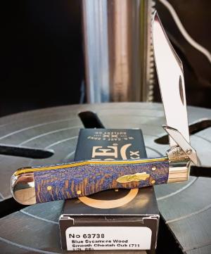 2026 Case XX Cheetah Cub 711 12 Blue Sycamore Wood - Stainless Blade
