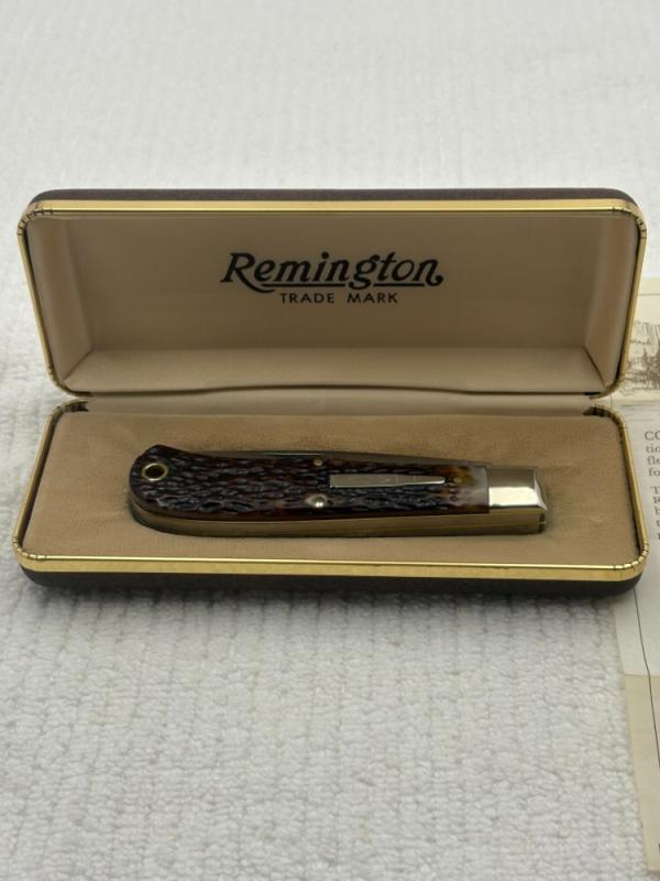 Remington1982 R1123 Bullet Knife New In Display Box 1st Year They Were Made Remington1982 R1123 Bullet Knife New In Display Box 1st Year They Were Made