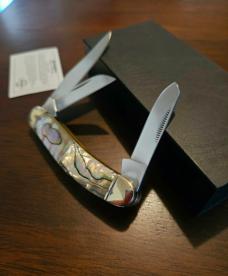 Remington Abalone Collector's Series three blade Sowbelly Stockman 