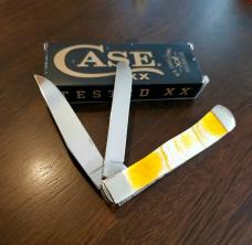2023 Case Corelon Trapper Gold/white