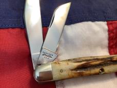 Robeson Pocket Eze (by Queen) Stockman w/ Great Stag Handles -NOS in orig box