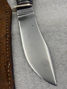 Remington Dupont RH32 Made In USA Vintage Hunting / Camping Knife (17)