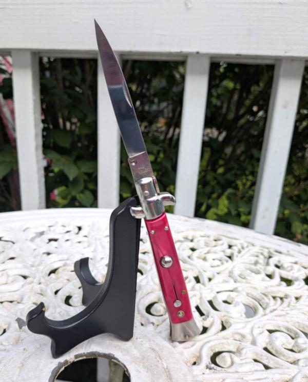 EDGE Co Kit Knife - NOS Condition EDGE Co Kit Knife - NOS Condition