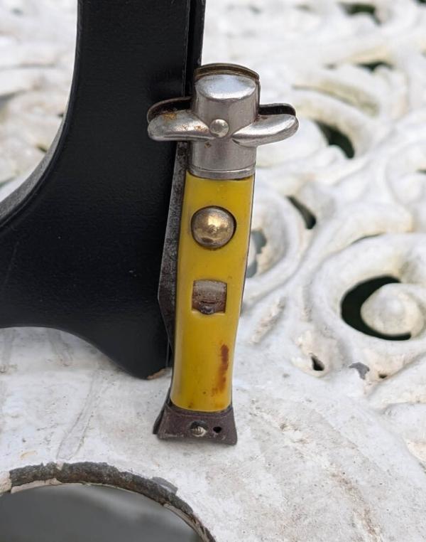Keychain Knife for repair Keychain Knife for repair