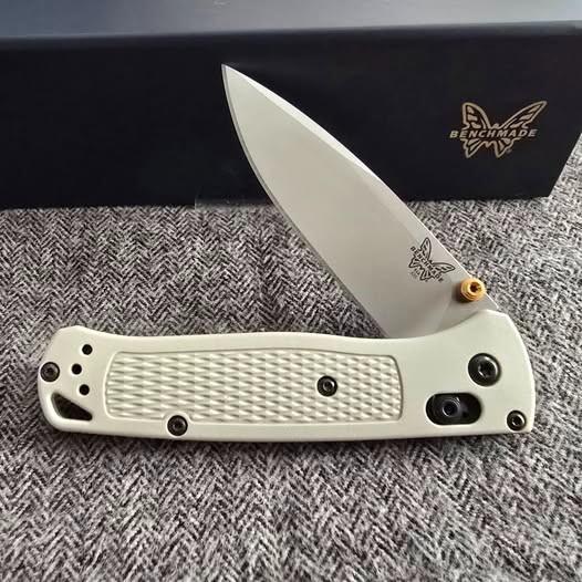 Benchmade 535-12 Bugout Tan Grivory CMP-S30V MANUAL AXIS USA MADE. Brand new. Benchmade 535-12 Bugout Tan Grivory CMP-S30V MANUAL AXIS USA MADE. Brand new.