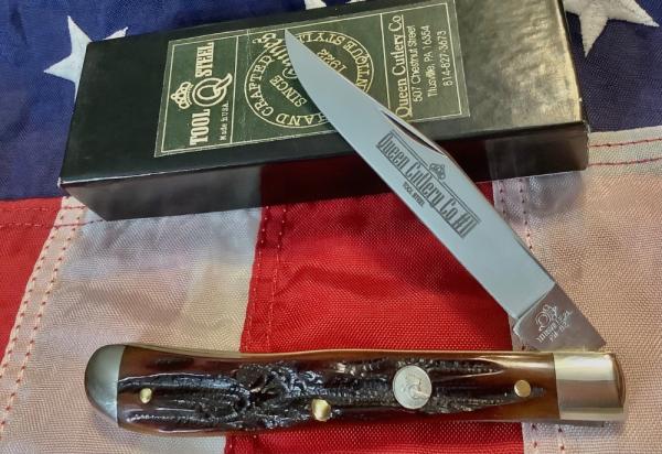 Queen Cutlery Slimline Trapper (#11) w/ Great Amber Stag Bone Handles -NOS in orig box Queen Cutlery Slimline Trapper (#11) w/ Great Amber Stag Bone Handles -NOS in orig box