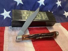 Queen Cutlery Slimline Trapper (#11) w/ Great Amber Stag Bone Handles -NOS in orig box