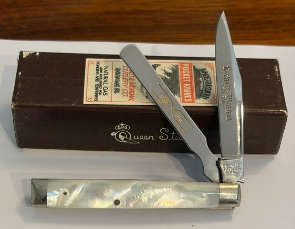 New In Original Box Schatt and Morgan Mother of Pearl Baby Doc with Spatula