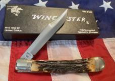 1988 Winchester Large Trapper Knife (Mdl# 1950) Riffle Shield Series w/ Slab Stag Handles -NOS