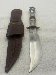 Vintage Fixed Blade Knife And Sheath Hope Someone Knows What It Is (?)