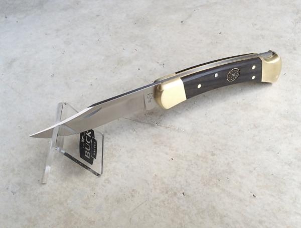 Buck Knives 110 Folding Hunter - America 250 Edition - New Buck Knives 110 Folding Hunter - America 250 Edition - New