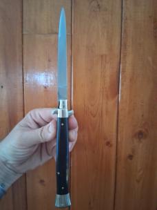 11" Transitional black Horn