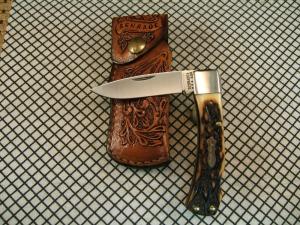 SCHRADE UNCLE HENRY 5UH BRUIN STAG DELRIN VINTAGE MINT USA LOCKBACK KNIFE WITH SCHRADE TOOLED SHEATH