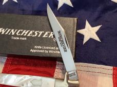 1991 Winchester Folder Knife (Mdl# 1901 P) w/ Great Mother of Pearl Handles