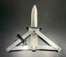 EdgeCo Paratrooper Style Pocket Knife