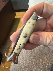 Vintage 16cm White Horn Fish Picklock