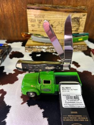 Case buffalo horn trapper