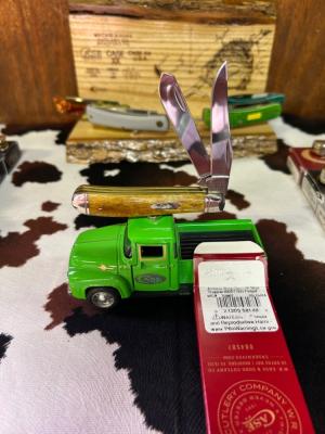 Case antique bone mini trapper